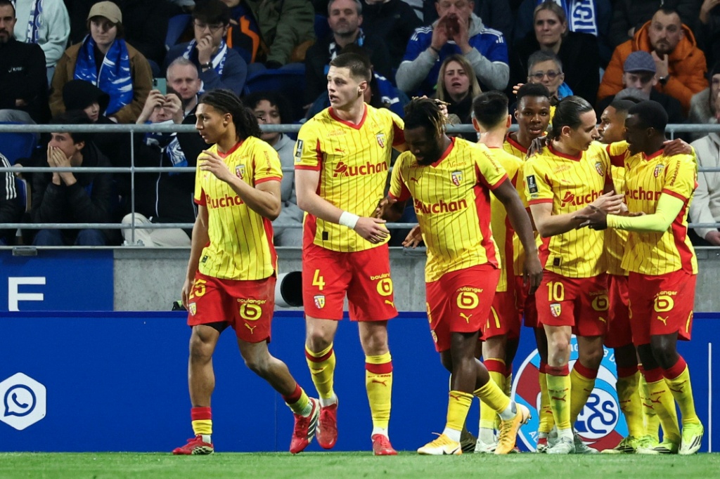 Ligue 1 : efforts, affrontements, remise en forme... Lens intensifie son rythme