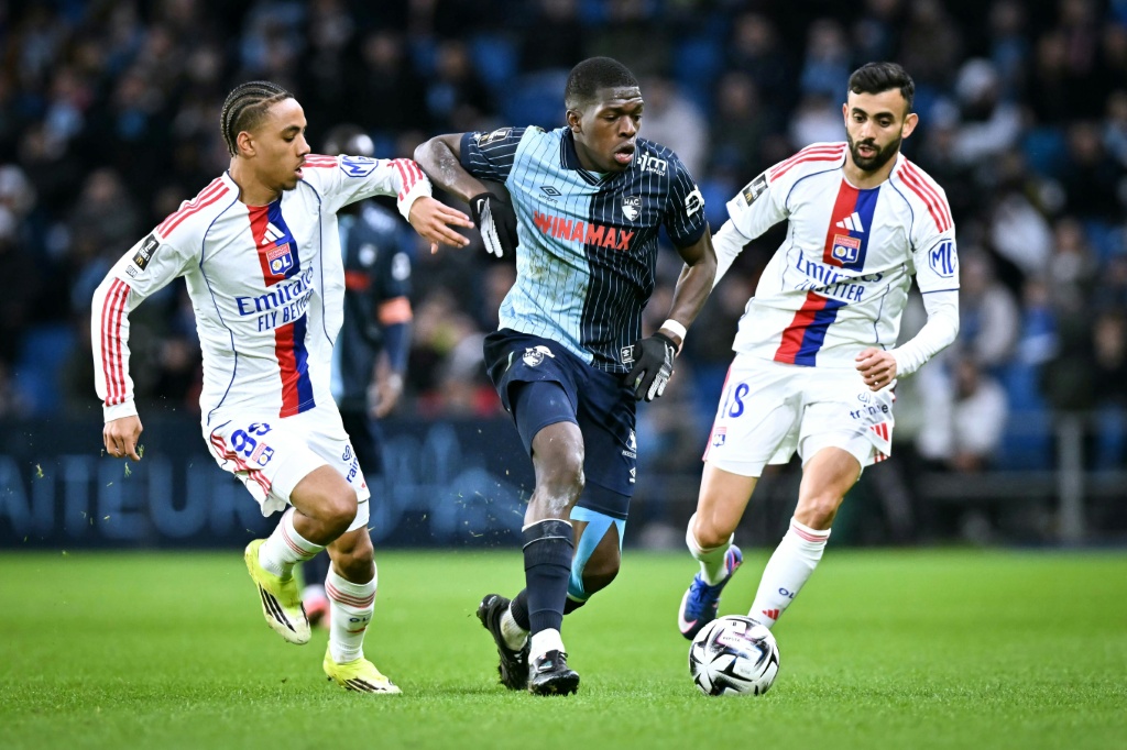 Lyon empata sem golos com o Le Havre (0-0) e atinge o quarto jogo consecutivo sem vencer na Ligue 1