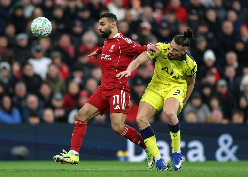 Avrupadaki Afrikalı futbolcular: Yedek Salah Tottenhamı deviremedi