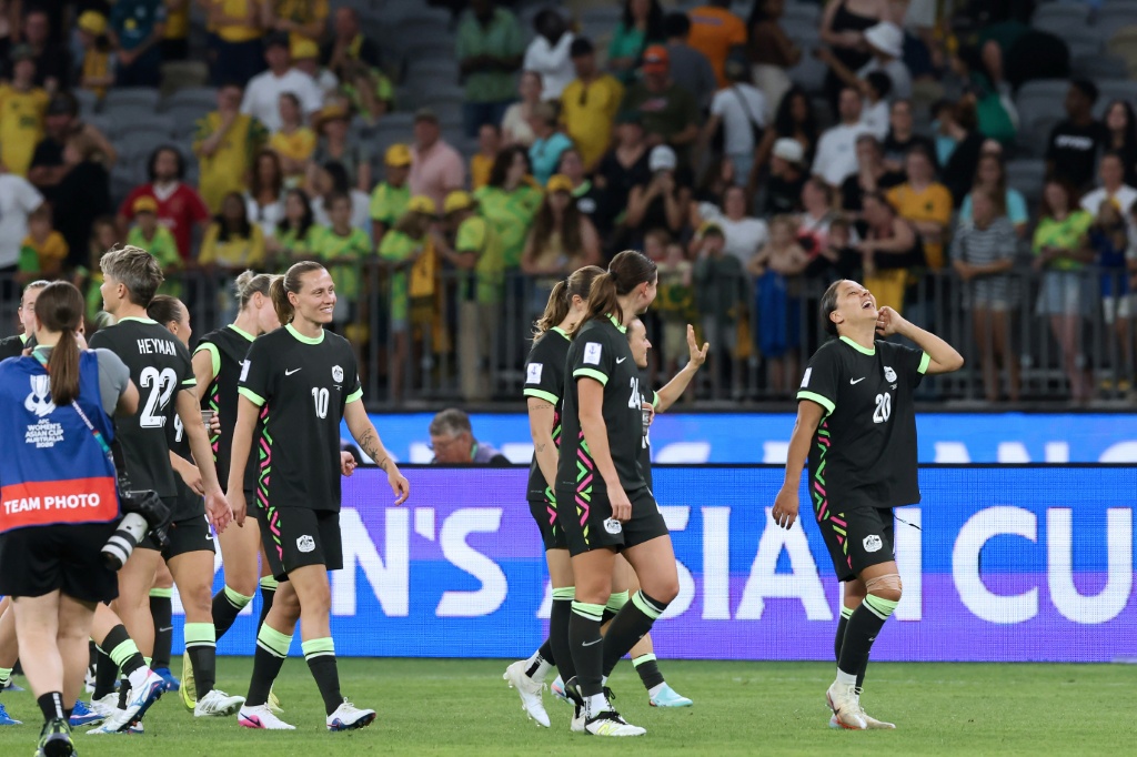 Chelsea striker Kerr sends Australia into Asian Cup final