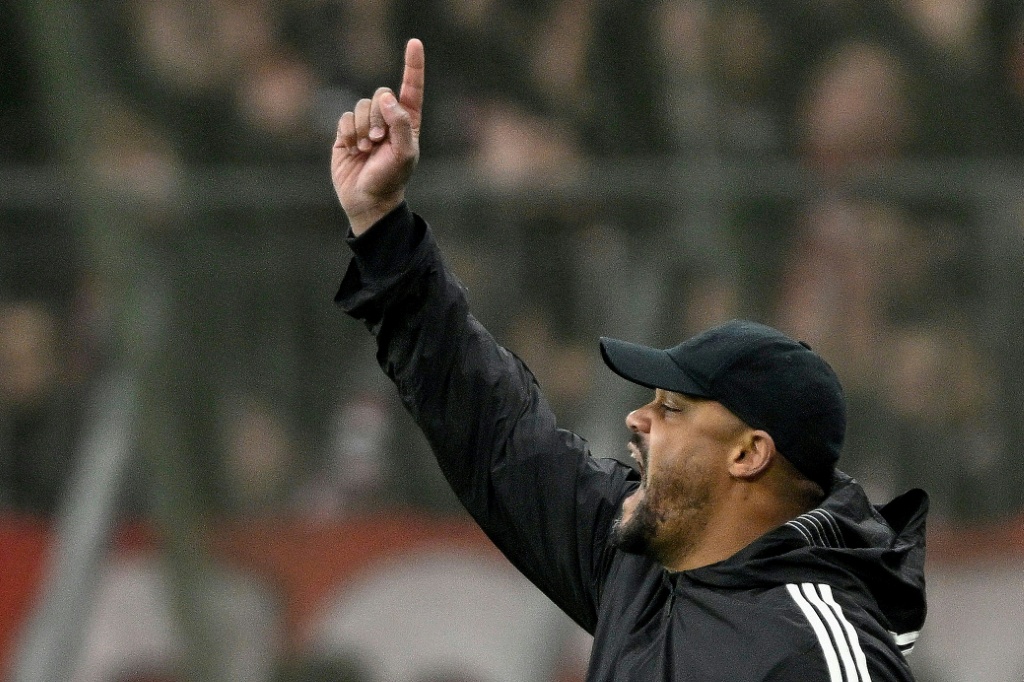 Kompany waarschuwt voor zelfgenoegzaamheid terwijl gehavend Bayern Atalanta ontvangt