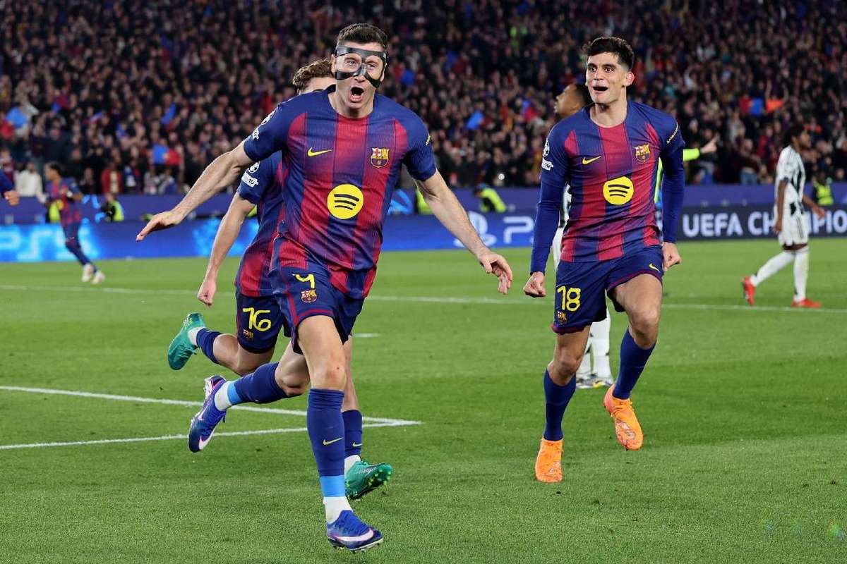 Lewandowski comienza a percibir con mayor claridad gracias a la máscara