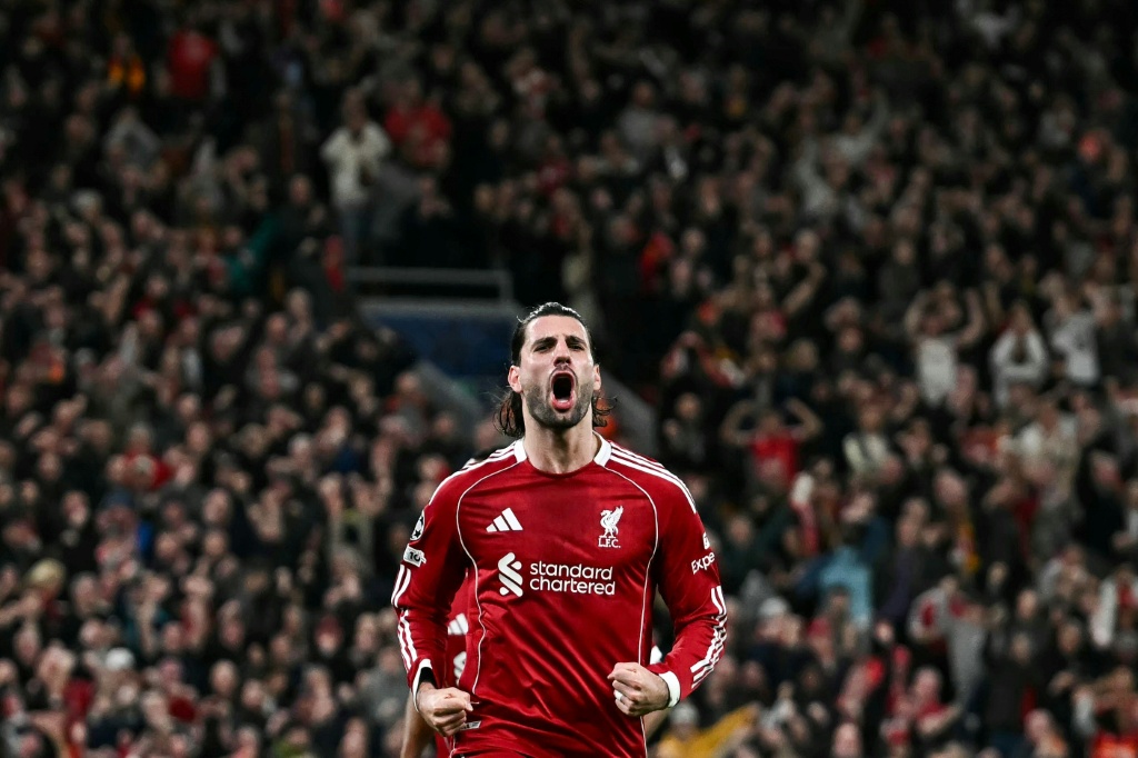 Liverpool derrota Galatasaray por 4-0 e defronta PSG nos quartos-de-final da Liga dos Campeões