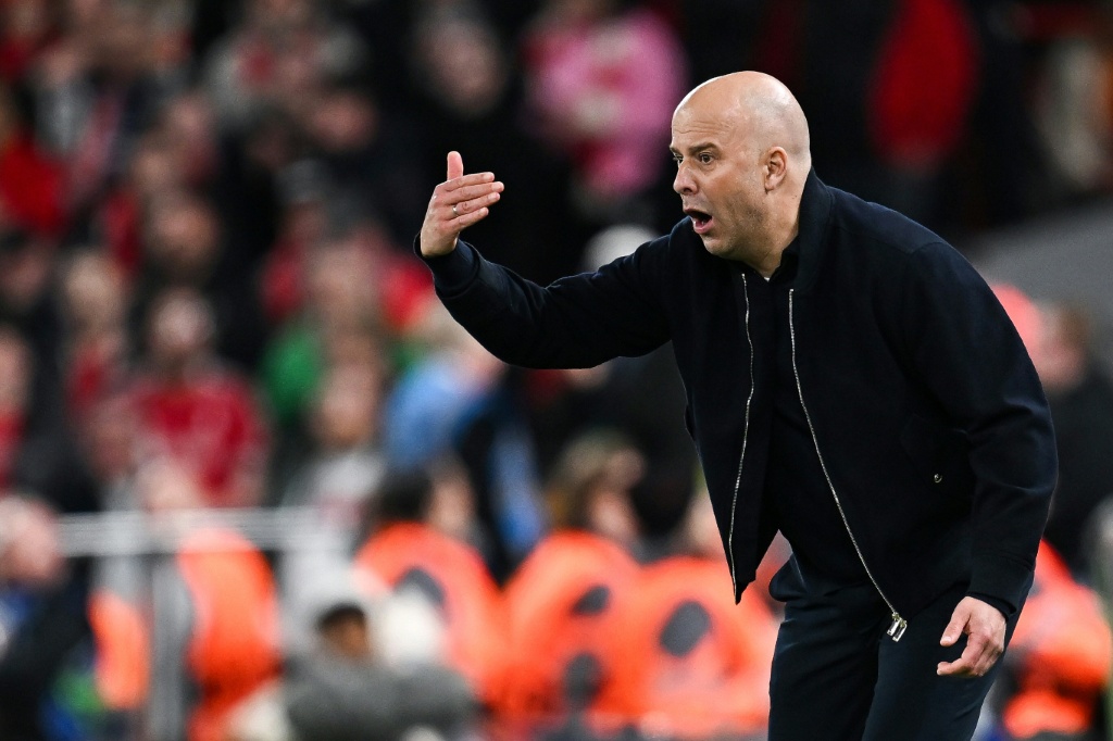 Slot: PSG se nebude tesit na setkani s Liverpoolem