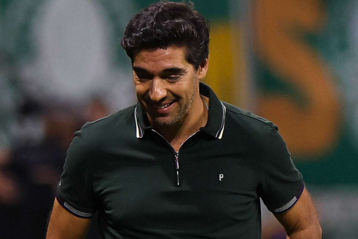 Abel menciona que agora descansa com mais tranquilidade apos a chegada de Arias