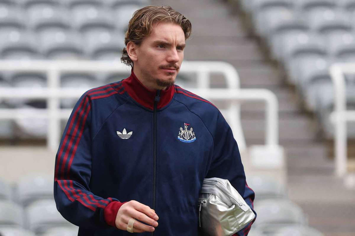 Nagelsmann Comments on Woltemades Challenges at Newcastle from Unfamiliar Role