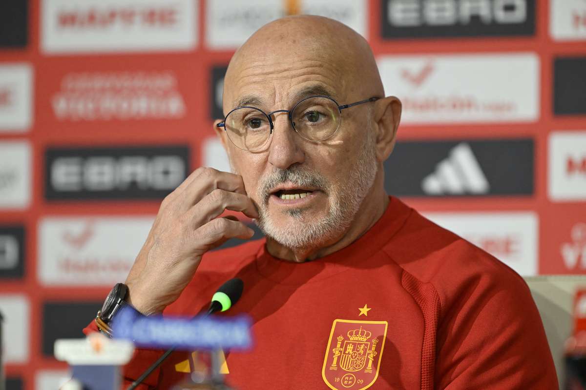 De la Fuente confirma que fue "el instante adecuado" para convocar a Joan García