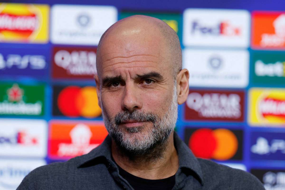 Guardiola estasiato da James Trafford conferma il suo ruolo da titolare nella finale di EFL Cup