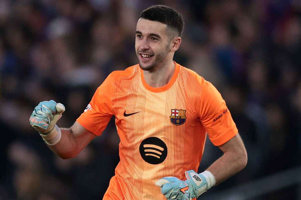 Le gardien de Barcelone Joan Garcia appelé pour la première fois avec l'Espagne