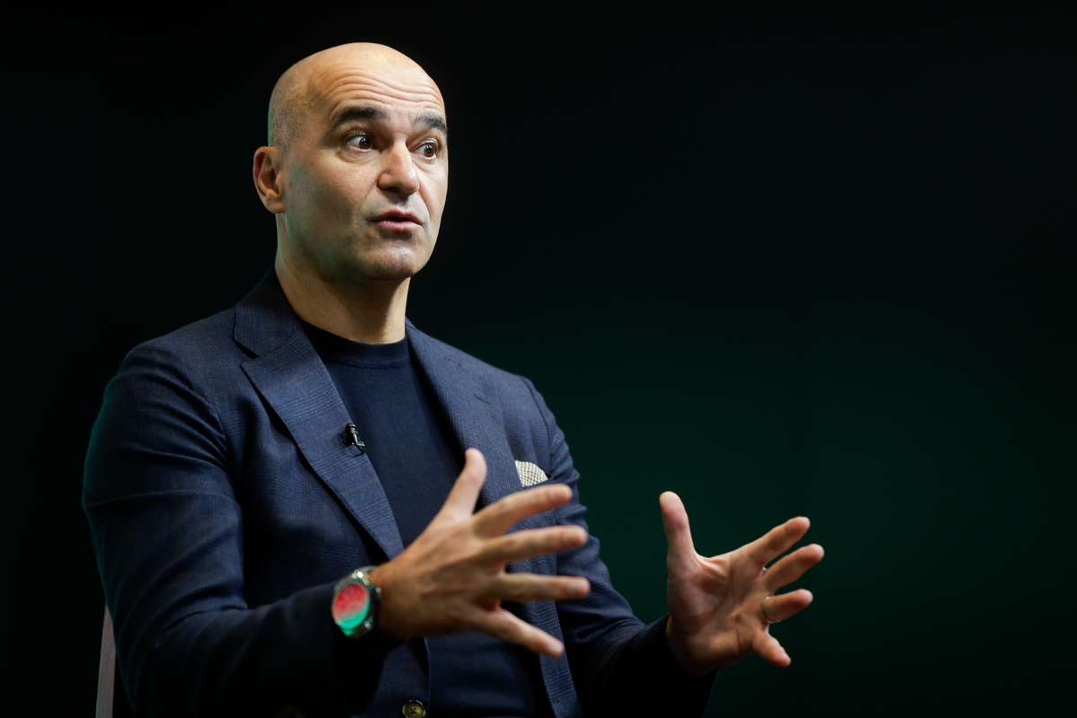 Roberto Martínez justifica ausência de Paulinho, inclusão de Guedes e avalia lesão de CR7: "Trata-se de uma lesão ligeira"