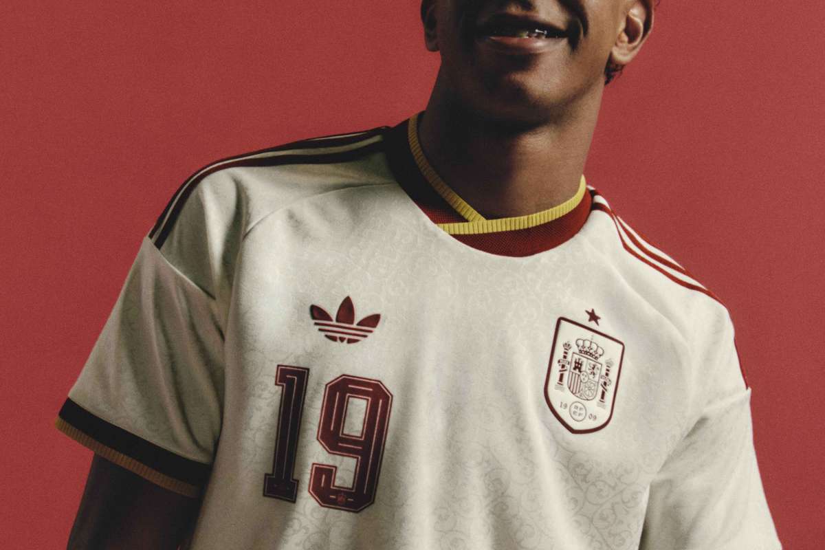 Mundial 2026: Camisola secundaria de Espanha encanta os fas