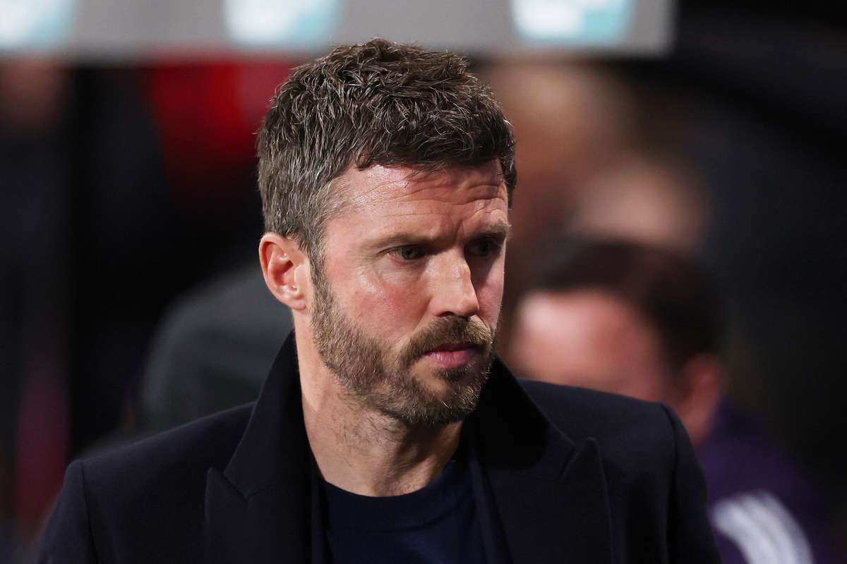 Michael Carrick puzzled by penalty decision in Manchester United stalemate