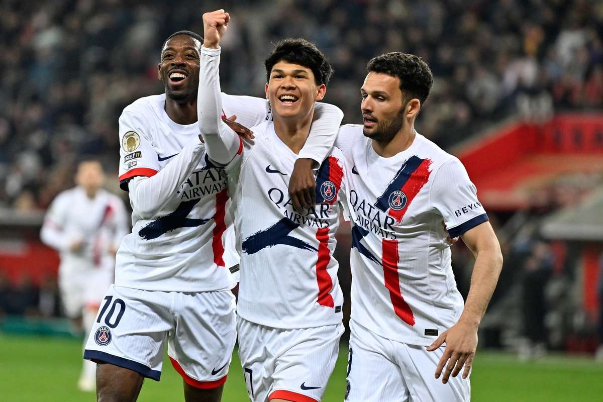PSG Hancurkan Nice yang Bertahan dengan 10 Pemain untuk Kembali ke Puncak Ligue 1
