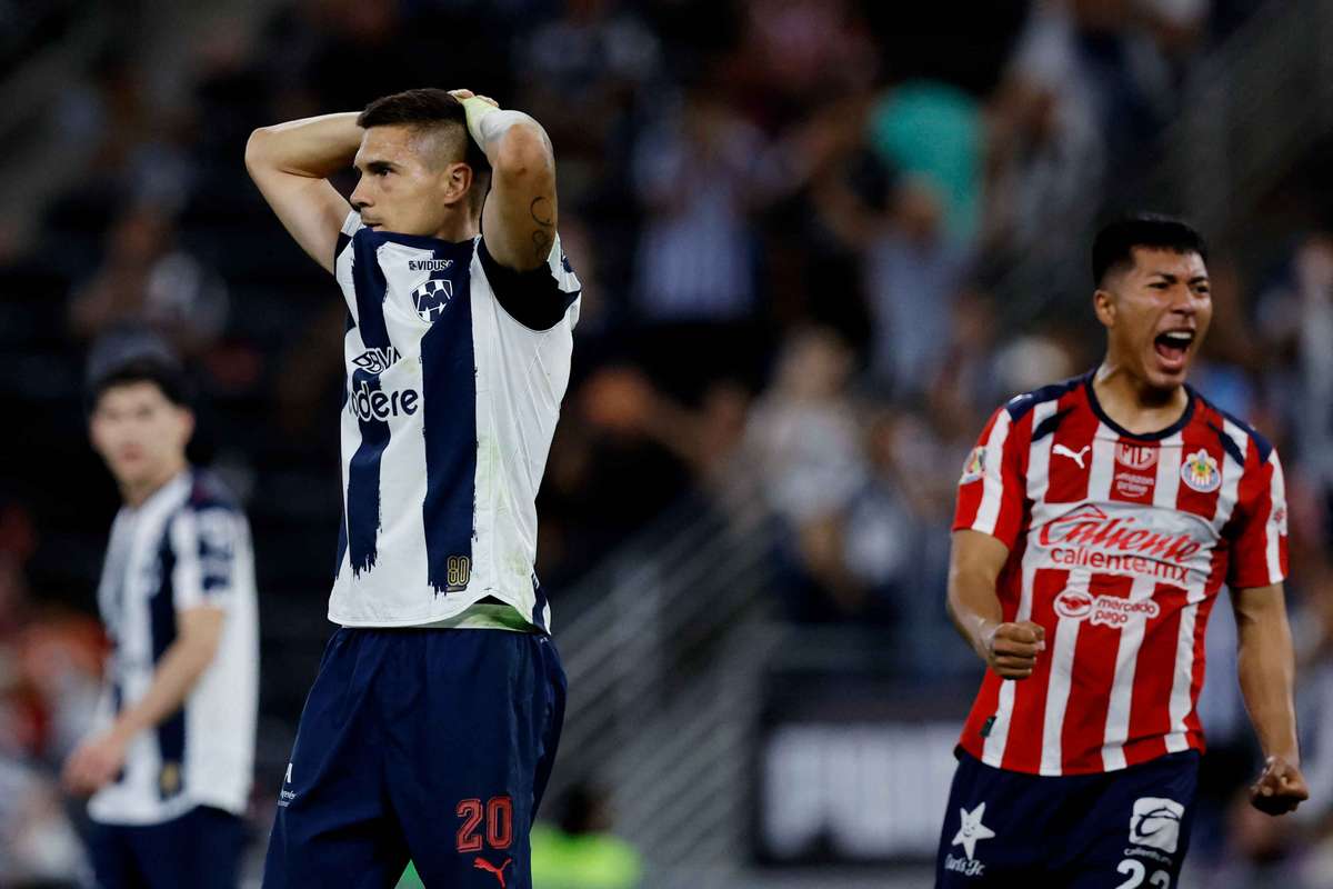 Guadalajara refuerza su liderato con victoria sufrida y Pumas derrota al América en el descuento