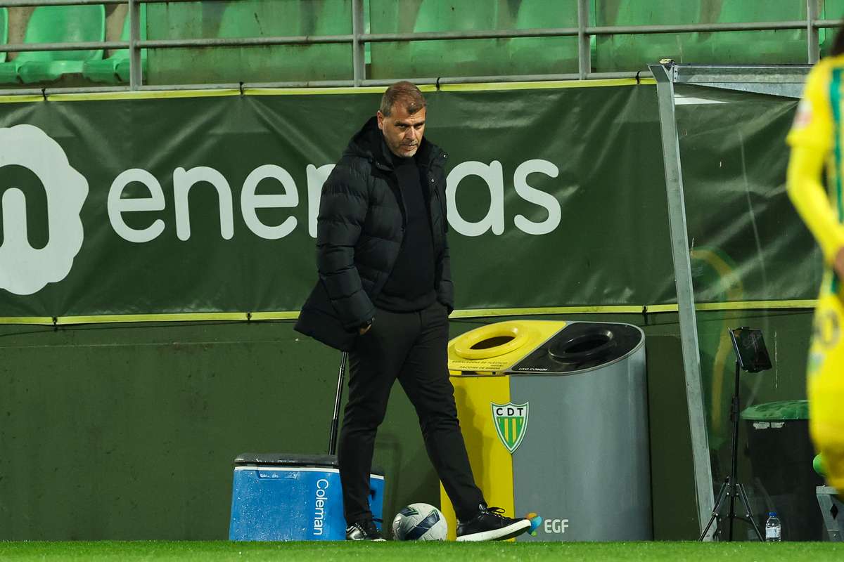 João Henriques aborda a expulsão: Não aceito que um árbitro invente algo que nunca aconteceu