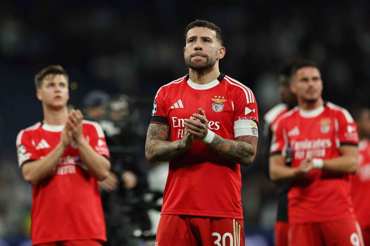 Otamendi encerra etapa na seleção argentina e deixa destino no Benfica incerto