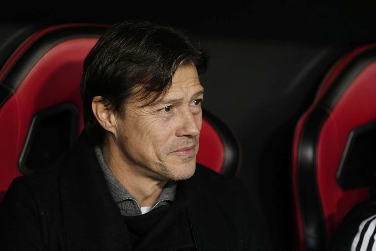 Sevilla FC releva a Matías Almeyda de su puesto
