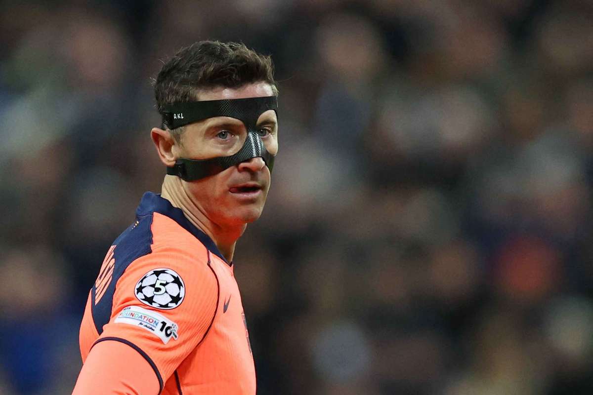 Robert Lewandowski indique qu'il ne décidera pas immédiatement de son avenir