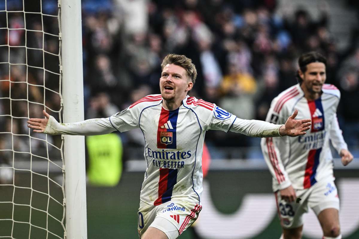 Pavel Šulc do Lyon vence Patrik Schick do Bayer Leverkusen na escolha para Melhor Jogador Checo do Ano