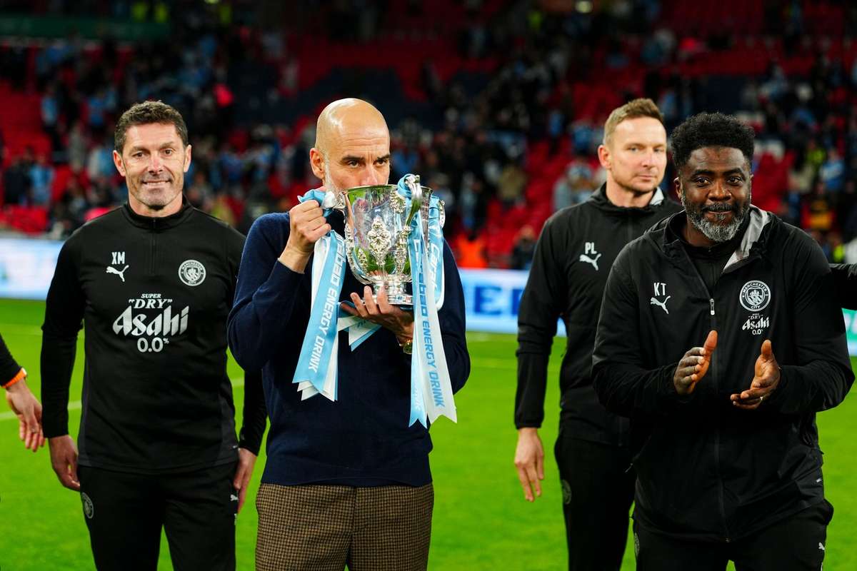 Taça da Liga de Inglaterra: Guardiola celebra vitória "particular" do City sobre o Arsenal