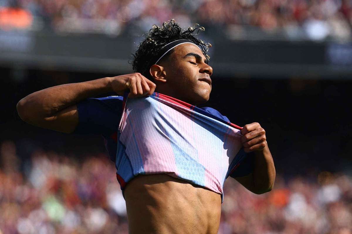 Lamine Yamal revoltou-se apos ser substituido na vitoria do Barcelona contra o Rayo Vallecano