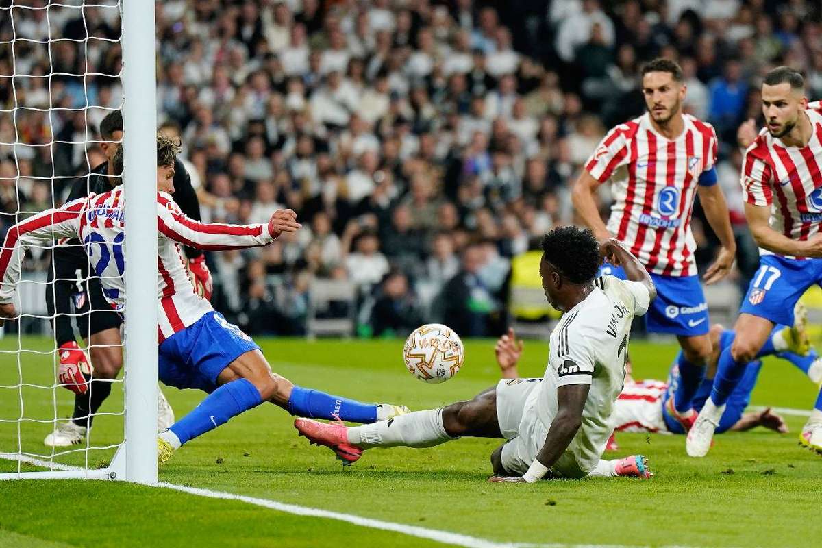 El Atlético utiliza la confirmación de la expulsión de Valverde para intensificar el debate