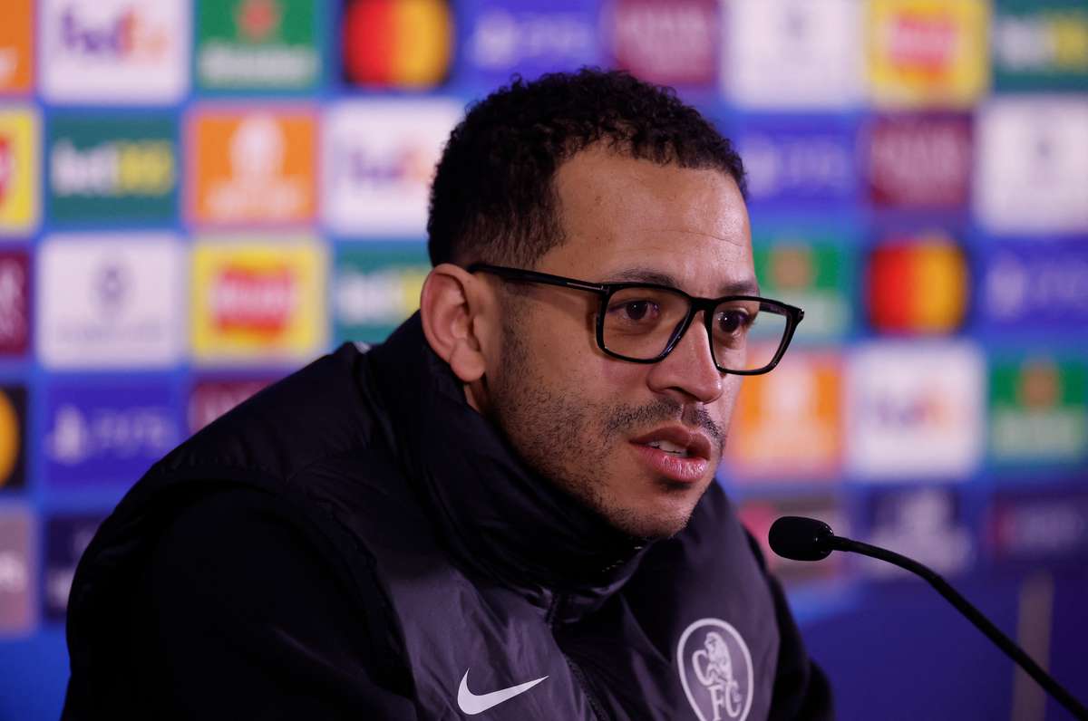 Rosenior conserva su cargo y el Chelsea retrasa la evaluacion de su gestion