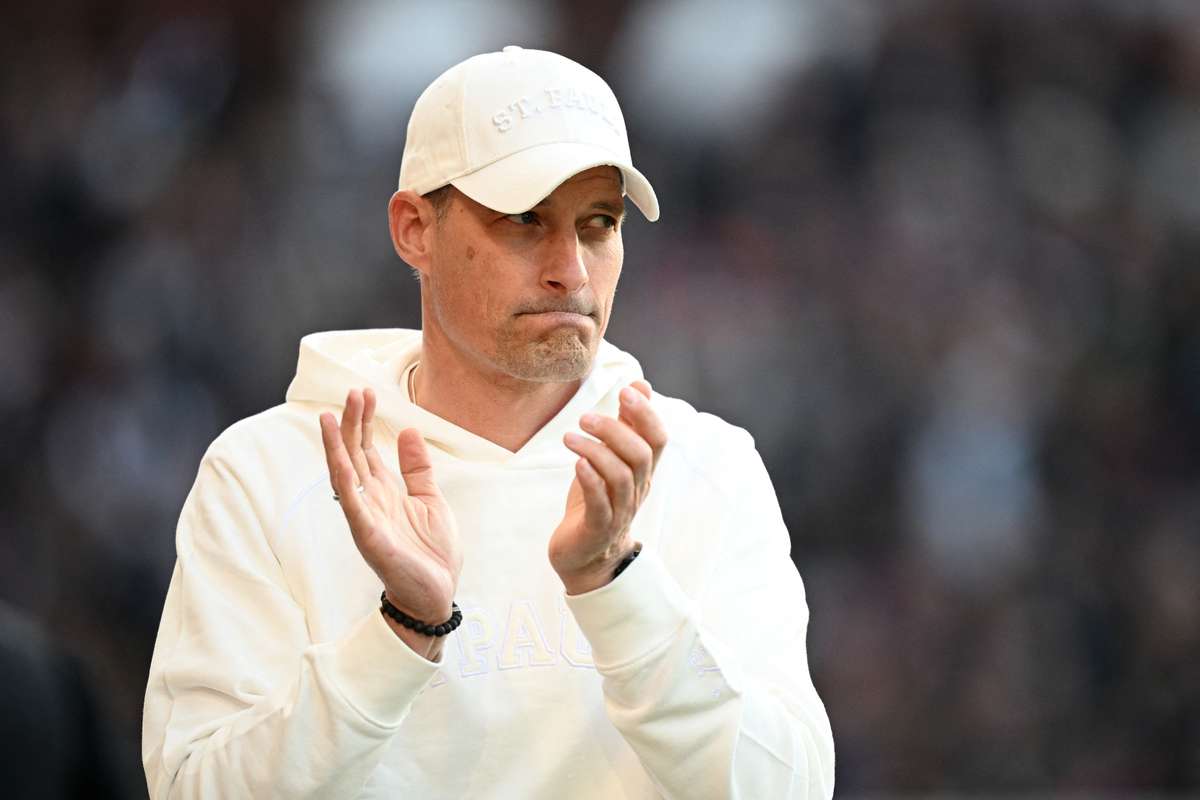 Kritik am Schiedsrichter: Pauli-Trainer Blessin zahlt 10.000 Euro Strafe