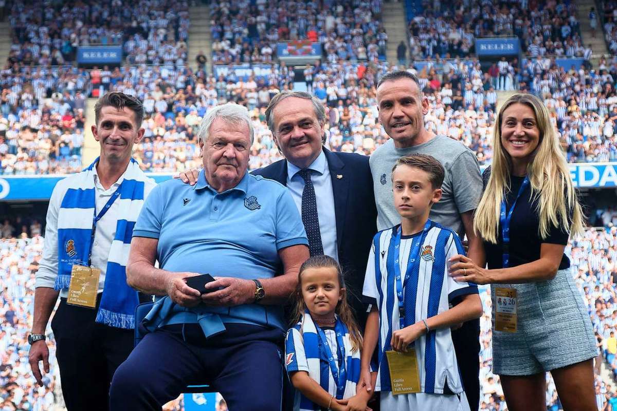 El reto más arduo de John Benjamin Toshack enfrenta demencia