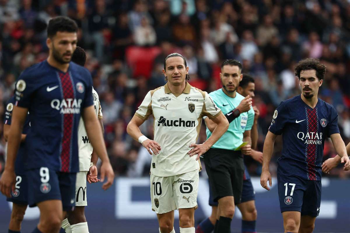 Ligue 1: Hipótese de adiamento do jogo Lens-PSG realça conflitos no futebol francês