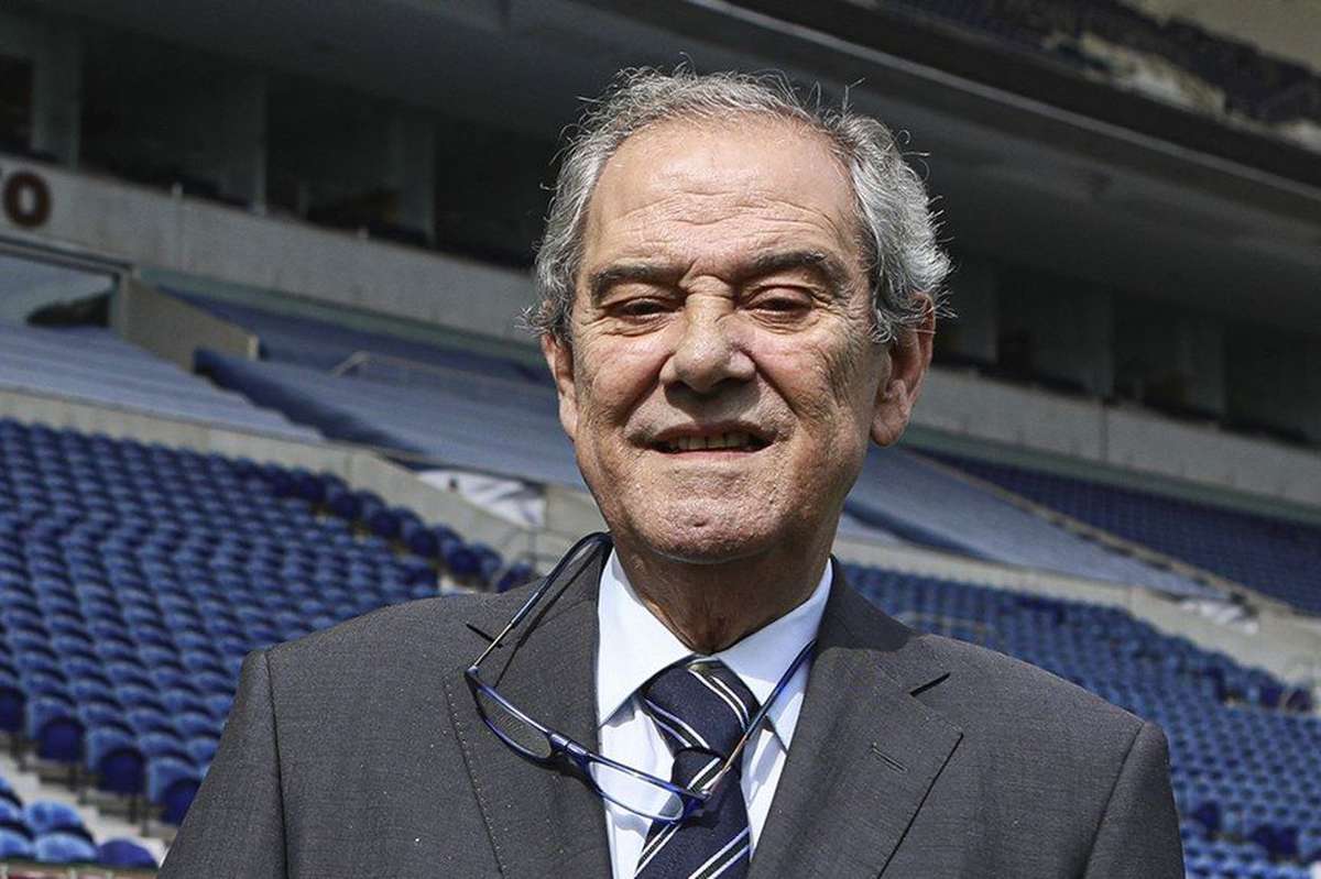 Faleceu José Carlos Esteves, ex médico do FC Porto