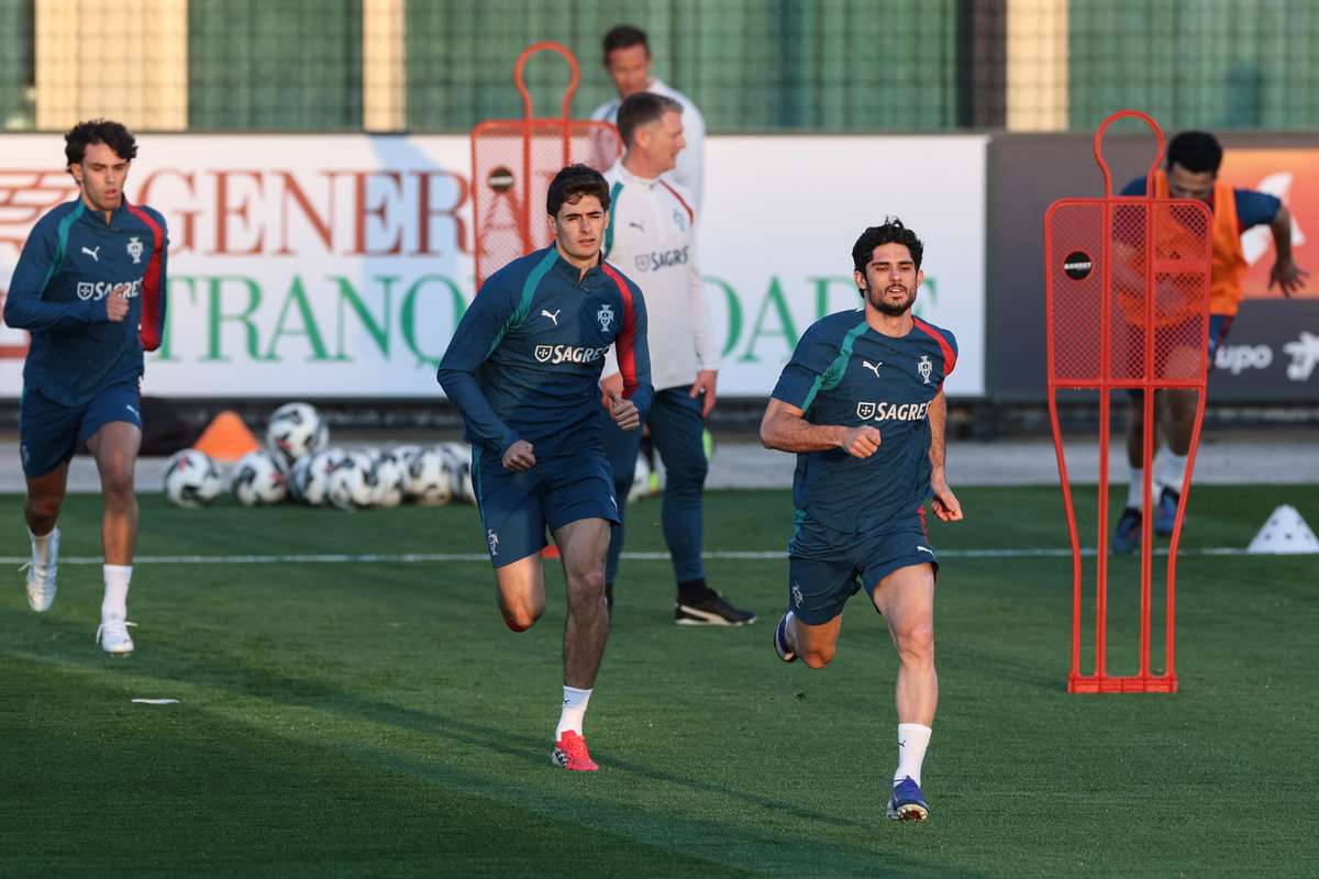 Mundial 2026: Gonçalo Guedes volta mais experiente e com meta de impressionar Martínez