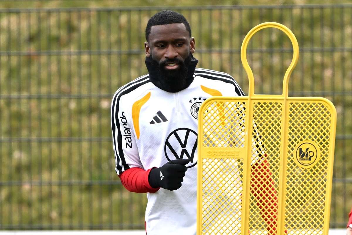 Nagelsmann triff eine Entscheidung: Umstrittener Rüdiger zunächst Ersatzbank