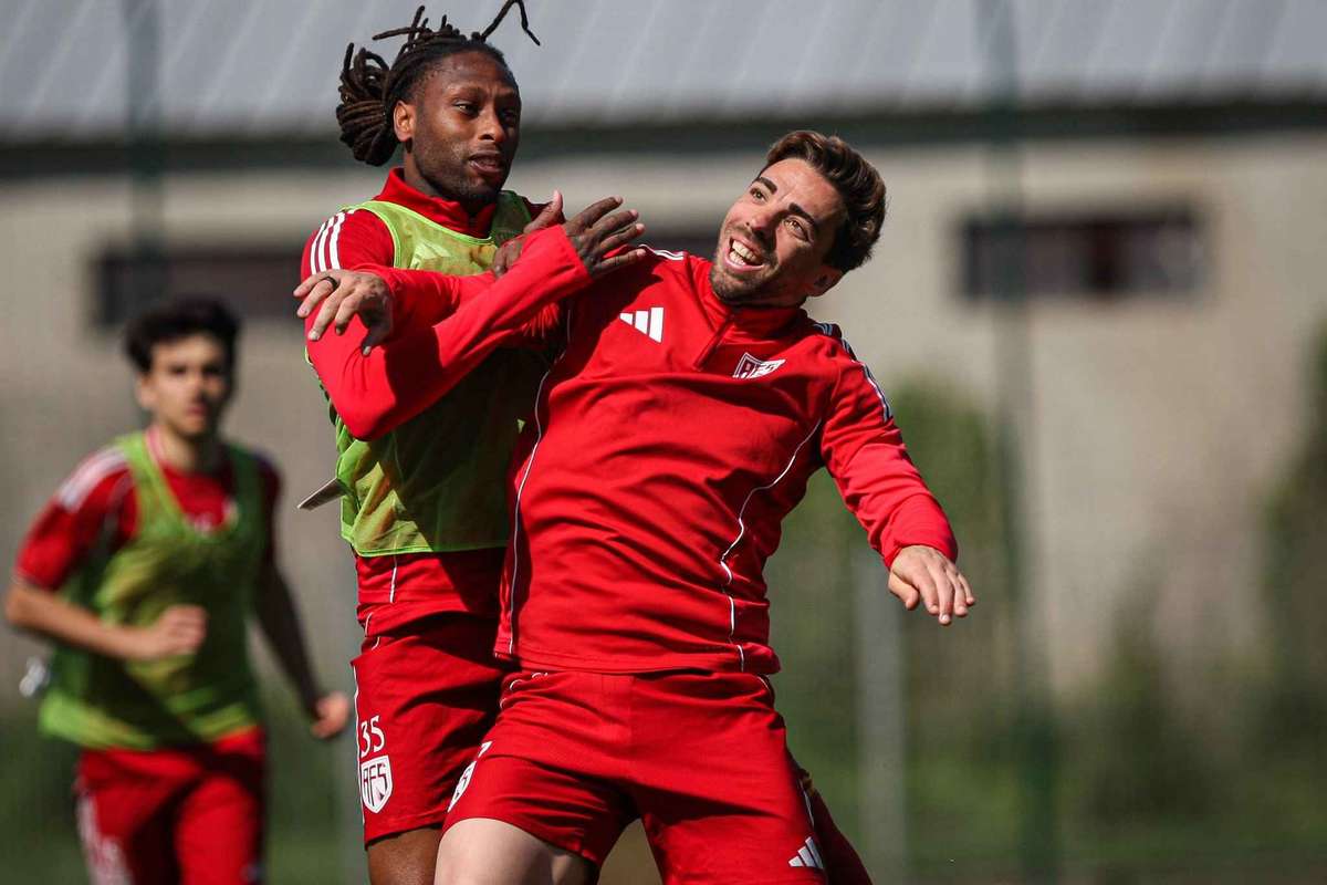 Liga Portuguesa: AFS iguala Penafiel (2-2) num jogo amigável