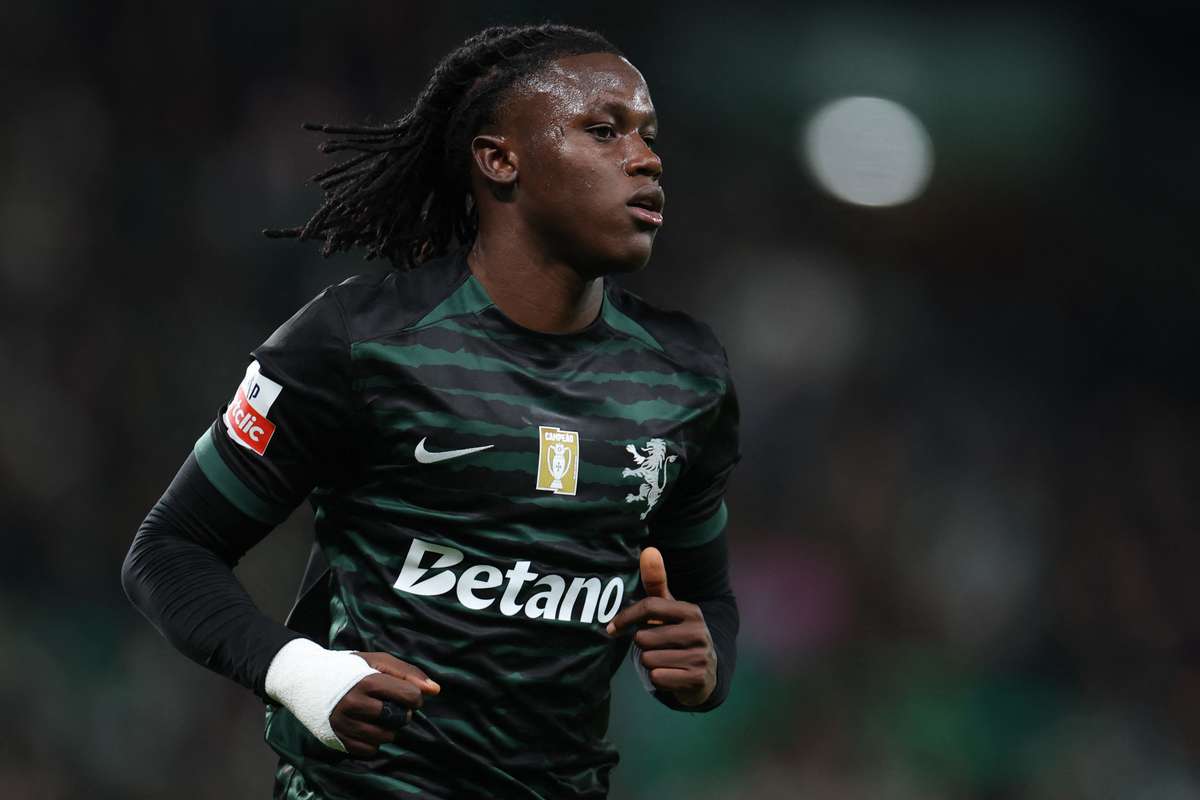 Geovany Quenda regressa a Lisboa para se juntar aos treinos do Sporting