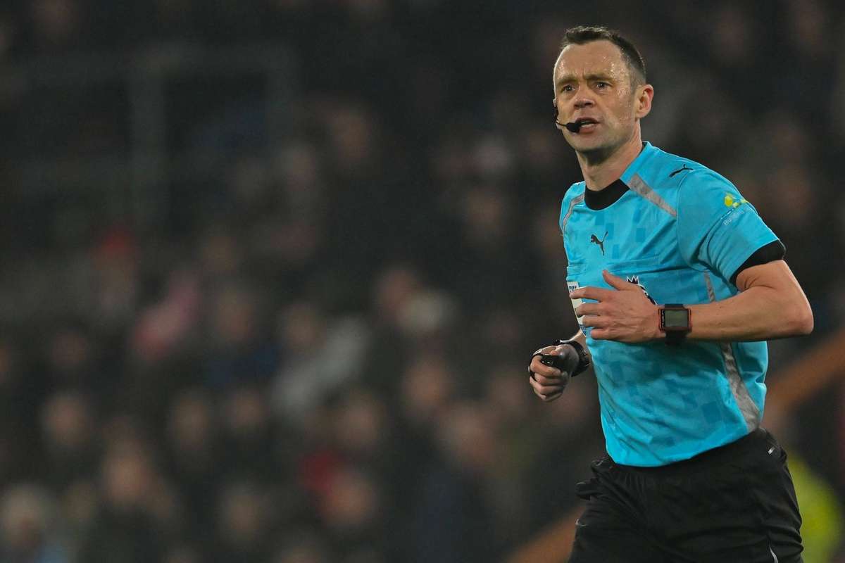 Unangenehme Erinnerungen kehren zurück: Attwell pfeift DFB-Partie in Stuttgart