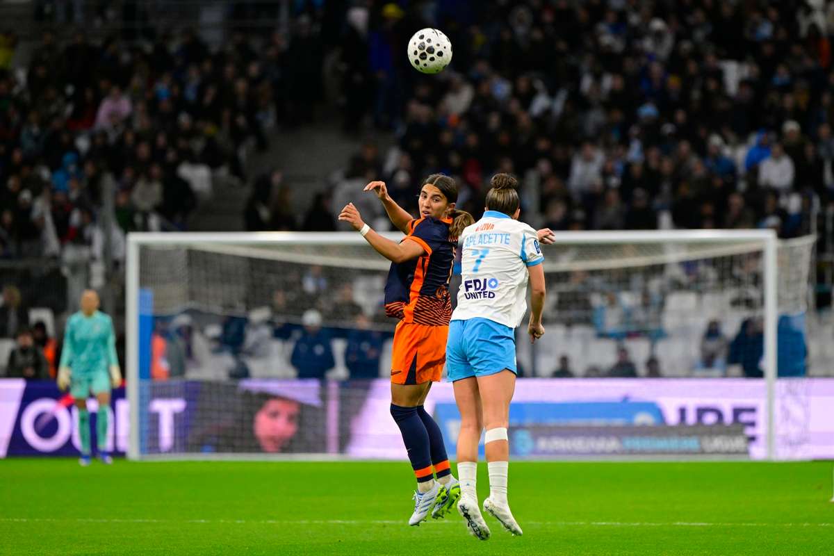 Première au Vélodrome pour les féminines de lOM qui chutent face à Montpellier dans ce duel angoissant