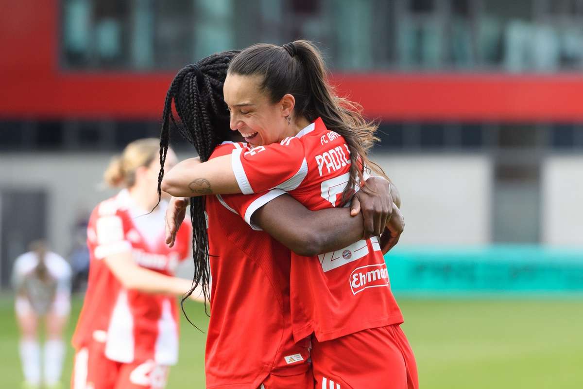 Umfassende Rotation vor United-Rueckspiel: Bayern-Frauen dominieren die Liga