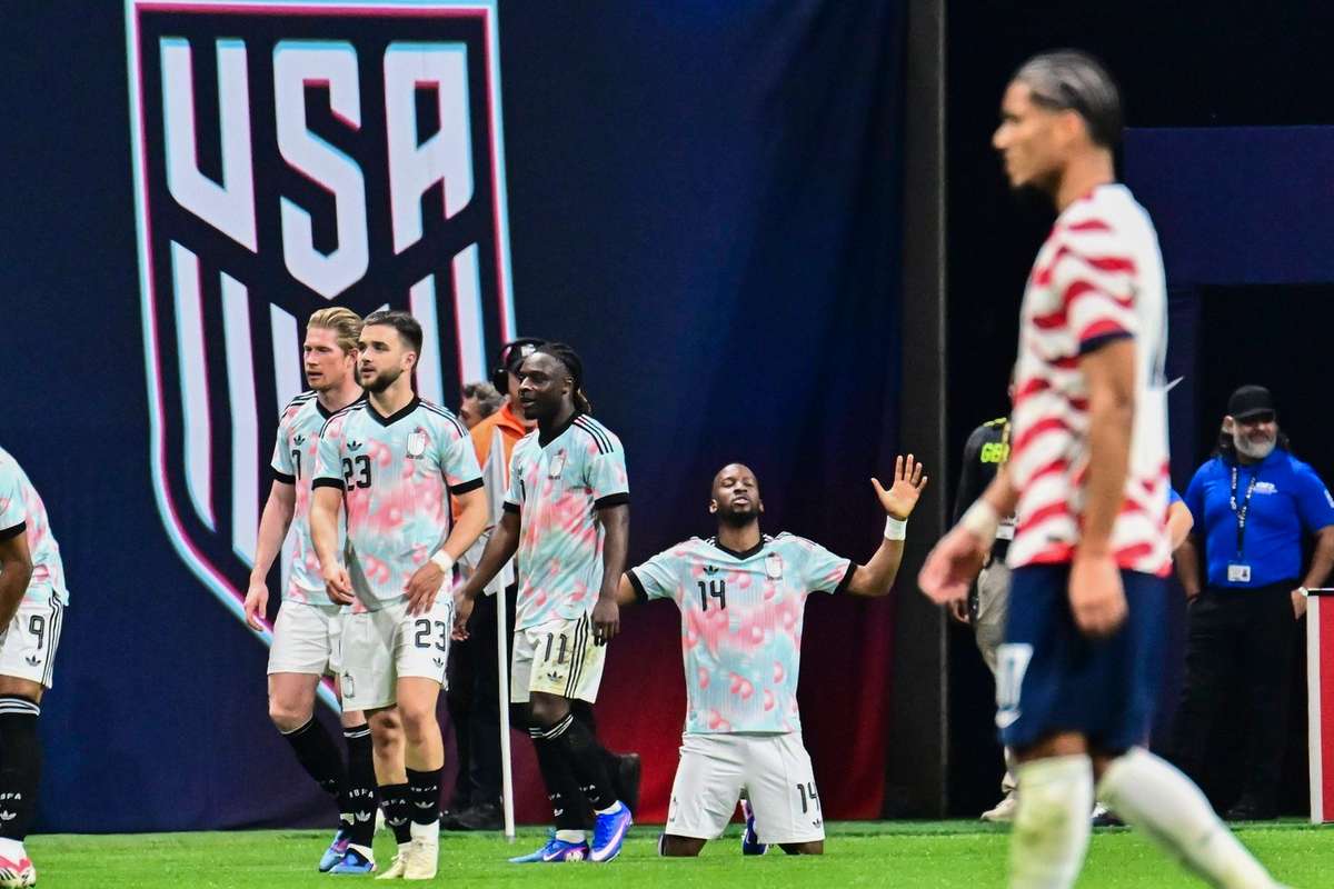 Lukebakio marca dois golos pela seleccao belga e fala do esforco para regressar