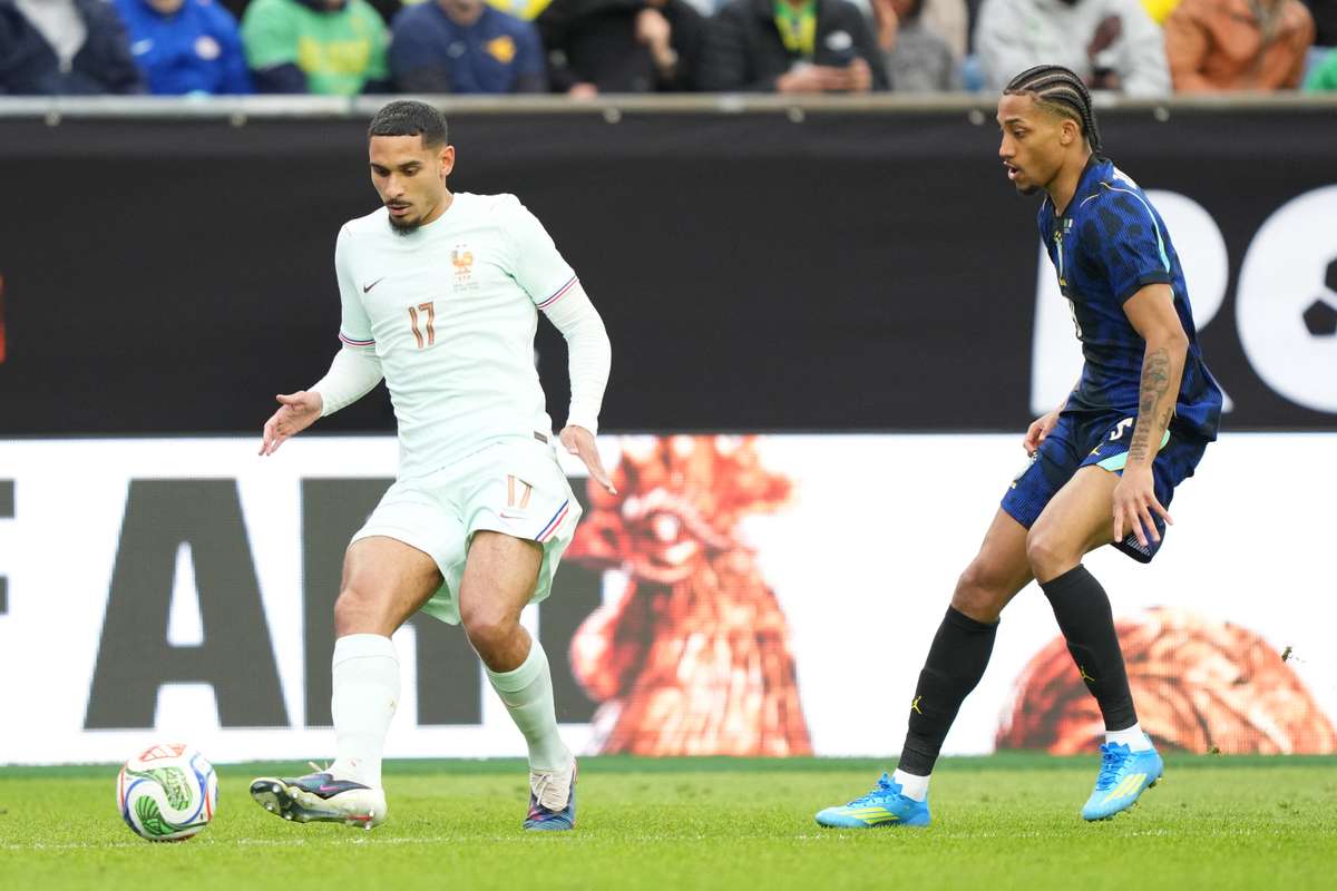 Mbappe reserve, equipe type completement remaniee: la France modifie tout face a la Colombie