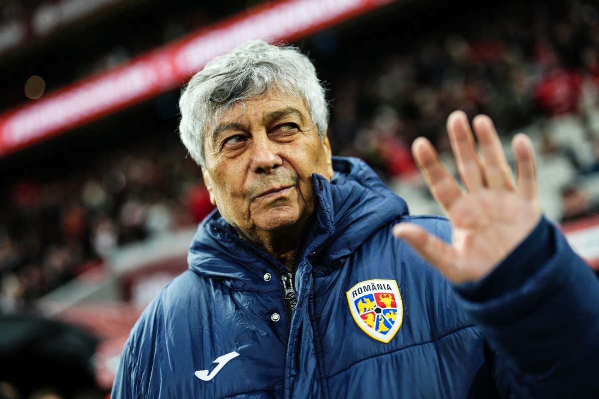 Mundial de 2026: Após mal-estar durante o treino, Mircea Lucescu confirma abandono da seleção romena