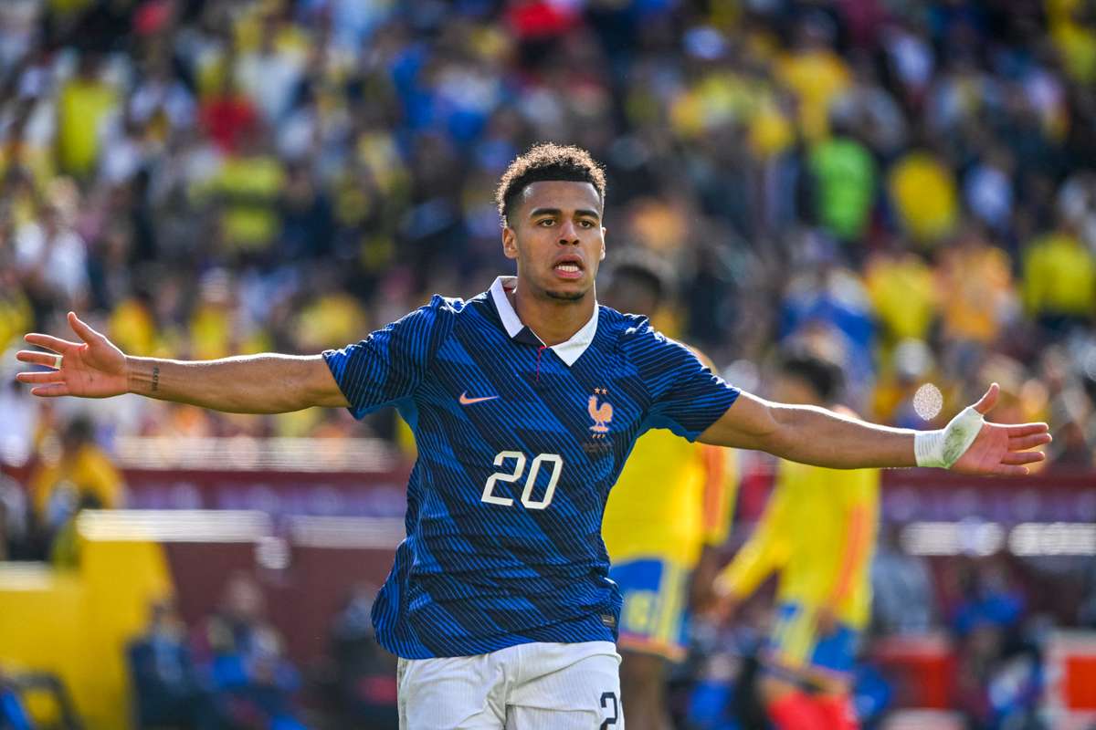 Colômbia de Richard Ríos e Luis Suárez perde com a França (1-3)