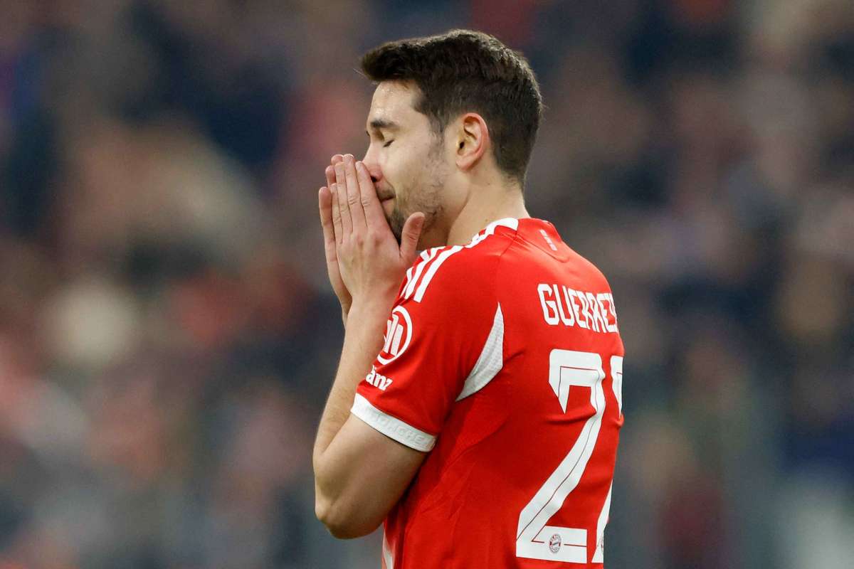 Oficial Raphaël Guerreiro abandona o Bayern Munique no fim da temporada