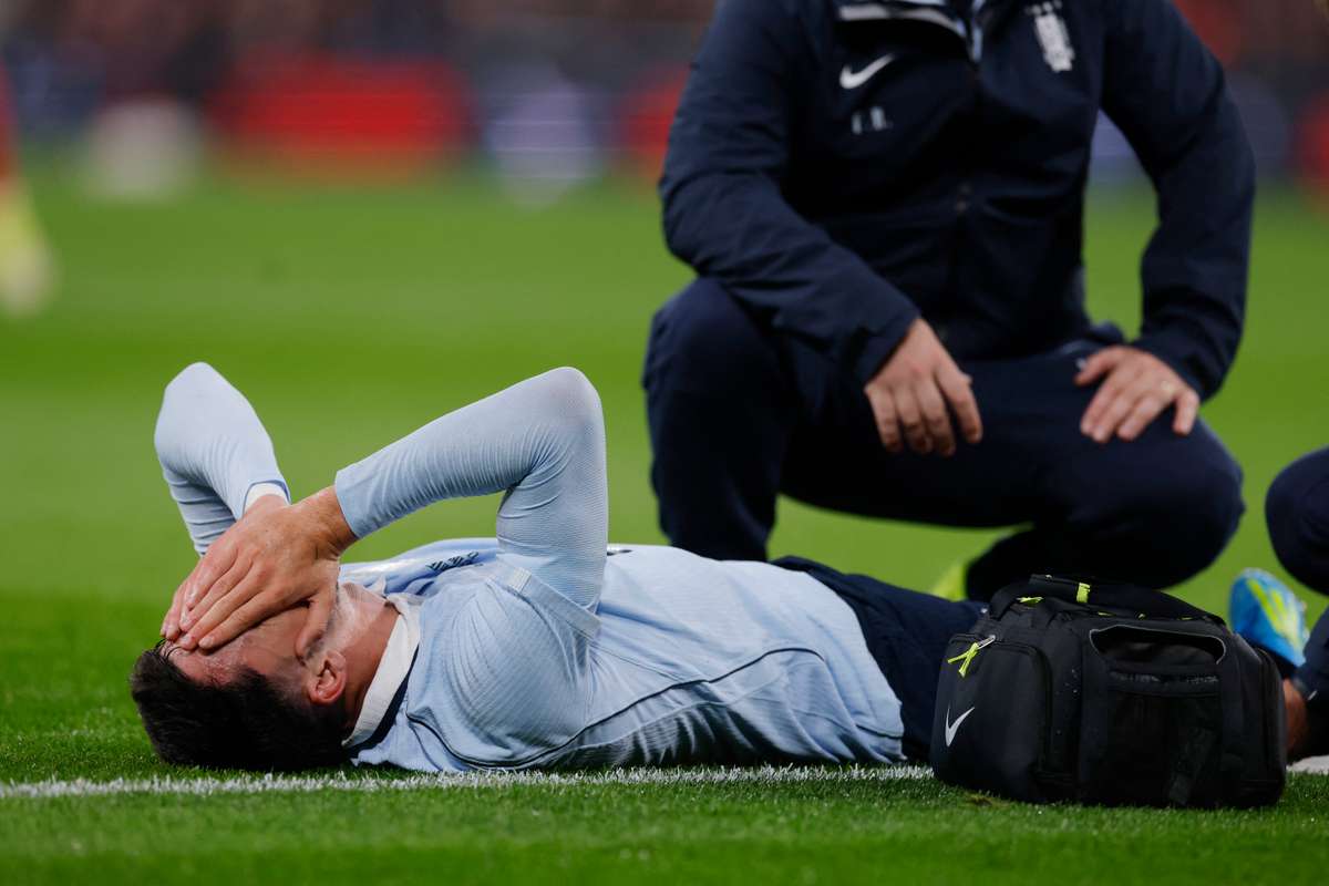 Piquerez passará por cirurgia no tornozelo e é dúvida para a Copa