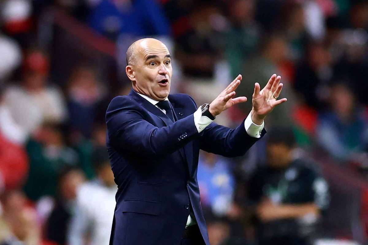 Martínez lança José Sá, elogia EUA e afasta críticas: "O foco é preparar o Mundial e a convocatória"