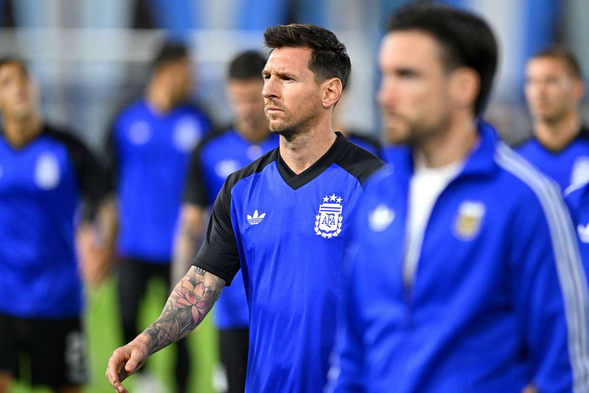 Lionel Messi titolare per lArgentina nella partita damichevole preMondiale contro lo Zambia