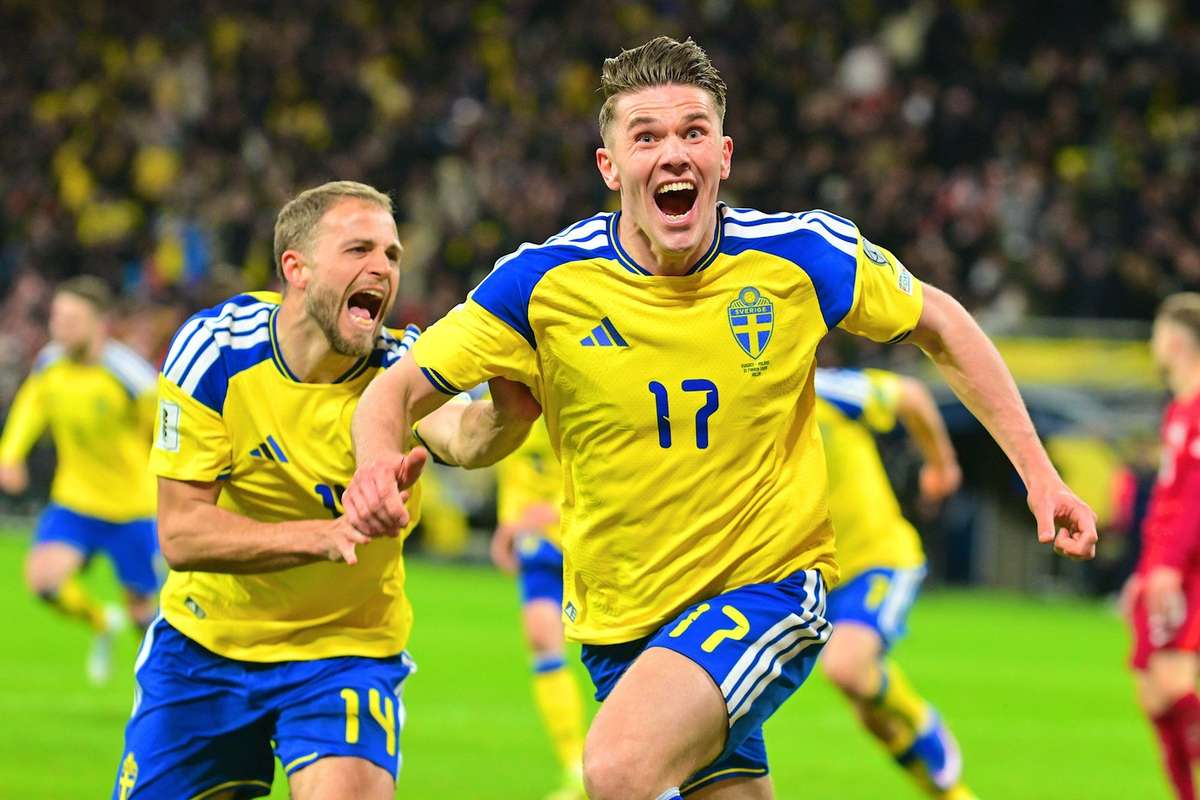 Gyokeres Emerges as Star as Sweden Edge Poland in Tense Encounter to Secure World Cup Spot