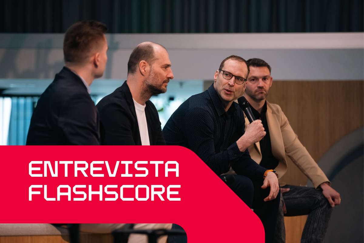 Entrevista Exclusiva a Petr Čech: 'Posso desligar-me de tudo e apreciar o jogo como um fã'