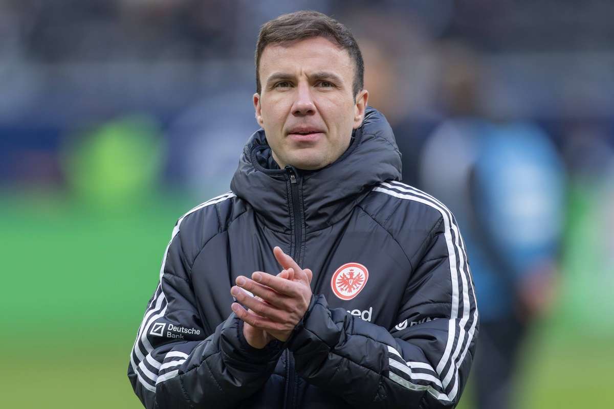 Confirmado: Mario Götze estende contrato até 2028 no Eintracht Frankfurt