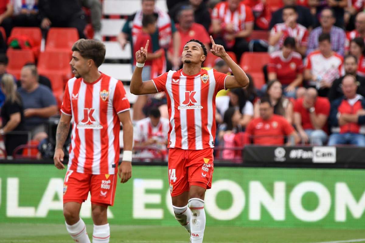 Flamengo acusa Almería de dívida no clube com investimento de Cristiano Ronaldo